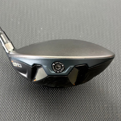 TAYLORMADE QI4D LS DRIVER (9 DEGREE) + HEADCOVER