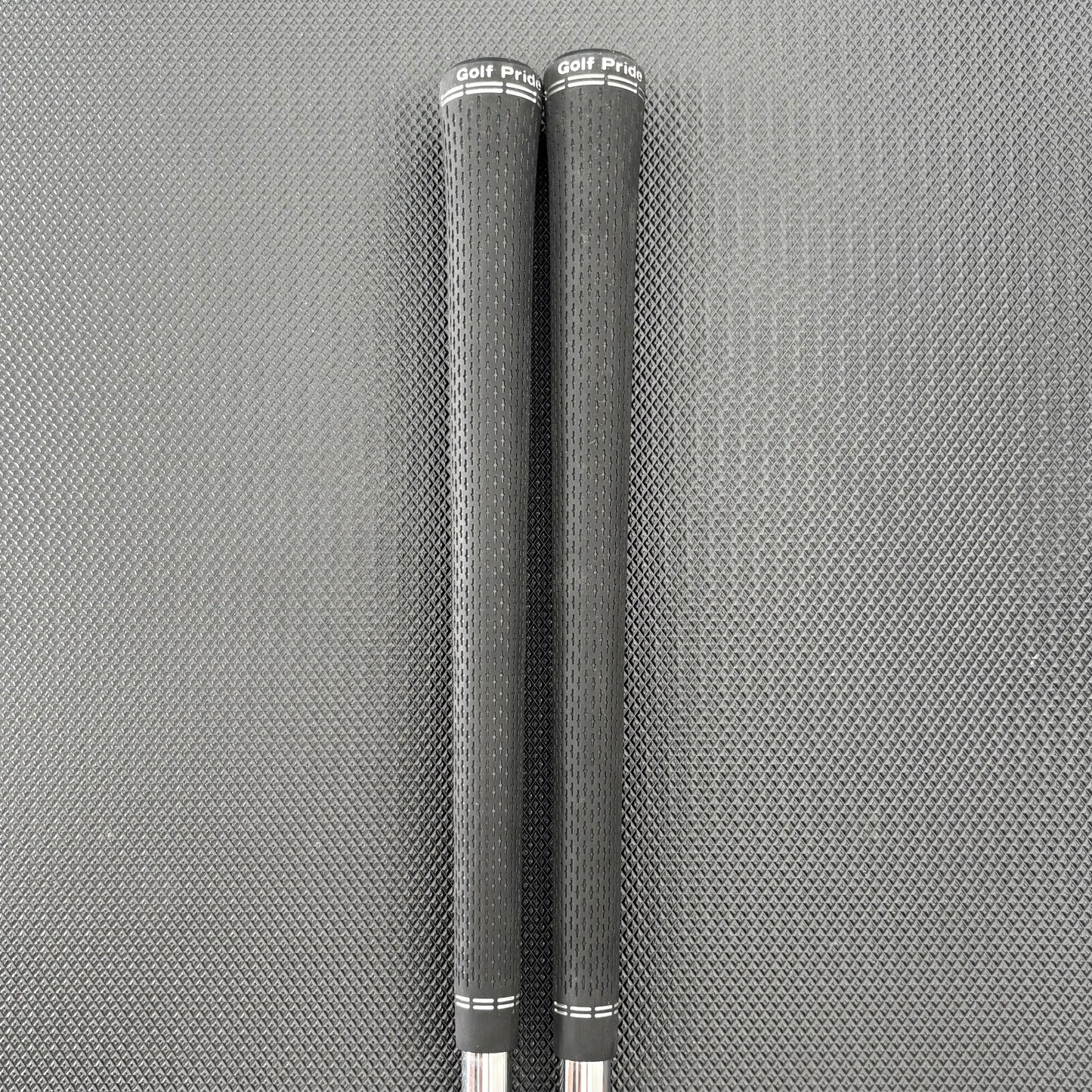 CLEVELAND RTZ TOUR SATIN WEDGE SET