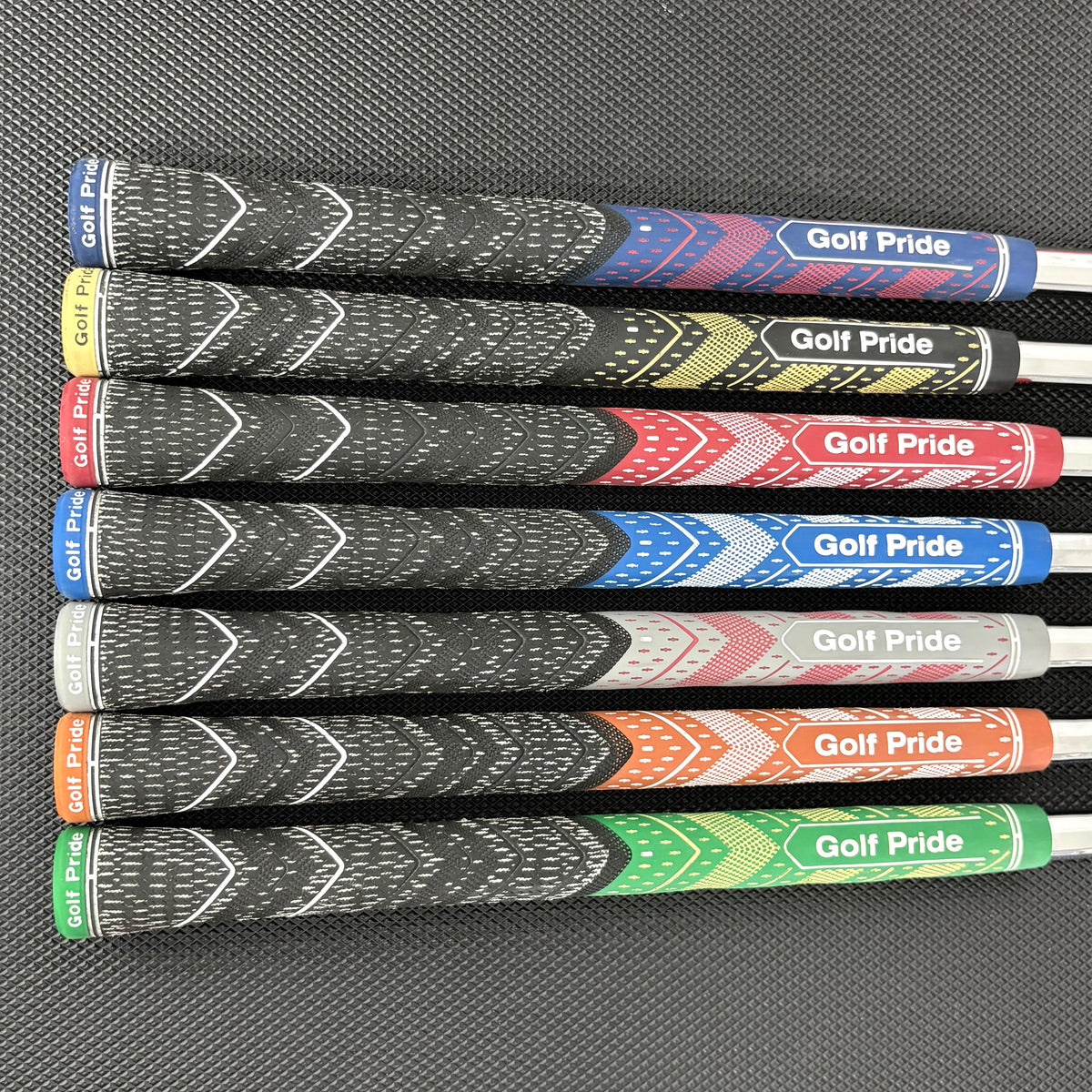 TAYLORMADE P760 IRON SET
