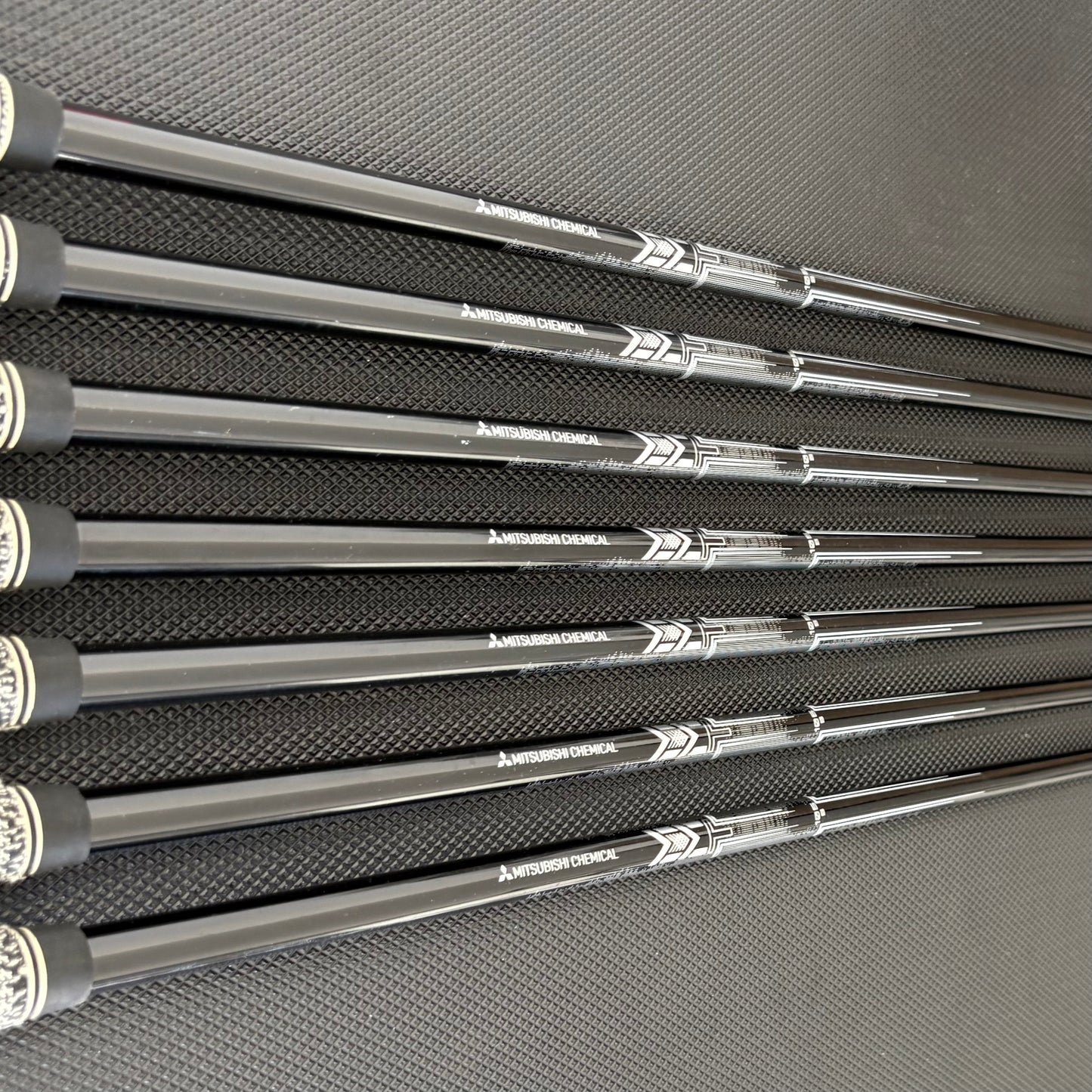 TAYLORMADE P770 2024 IRON SET