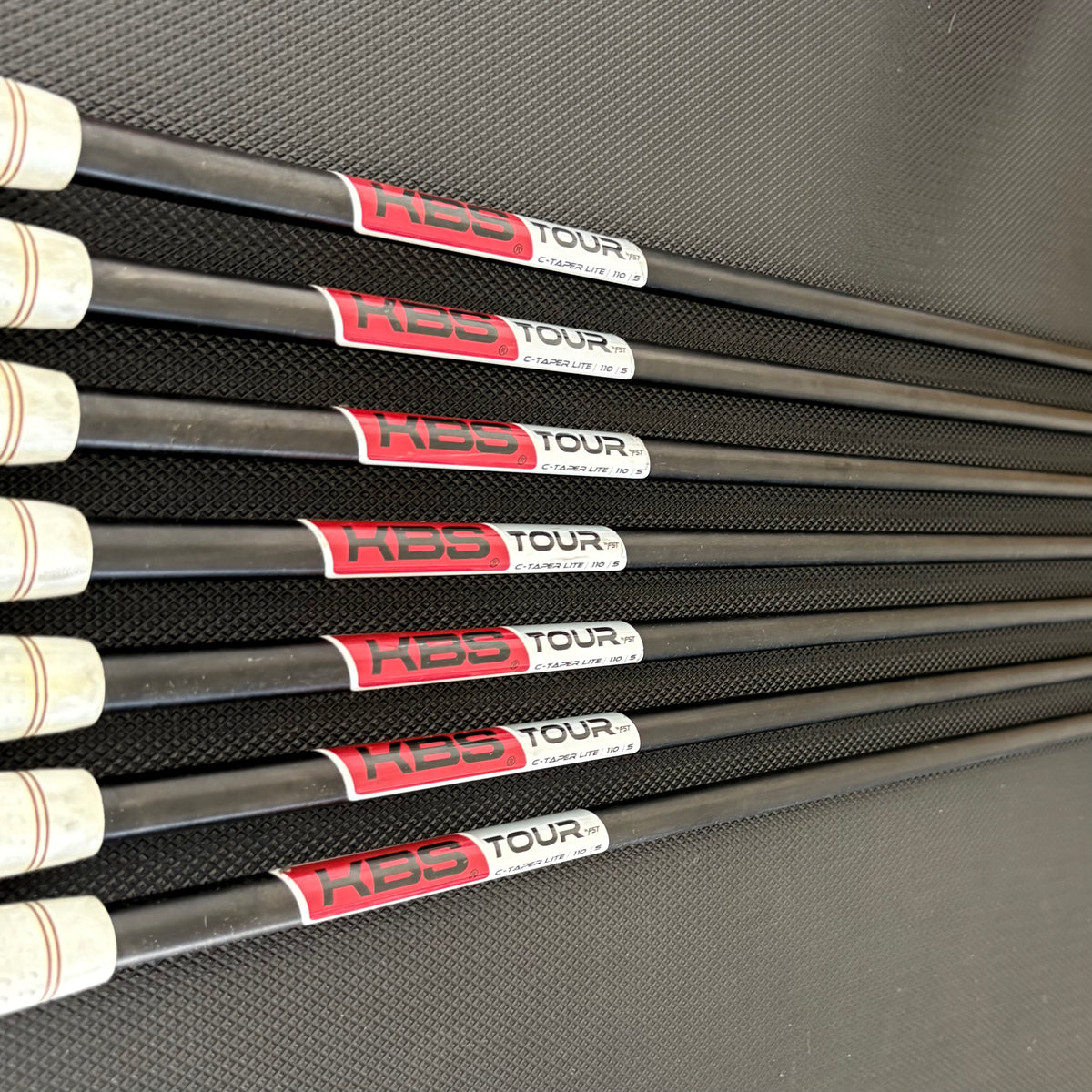 TAYLORMADE P770 AGED COPPER IRON SET