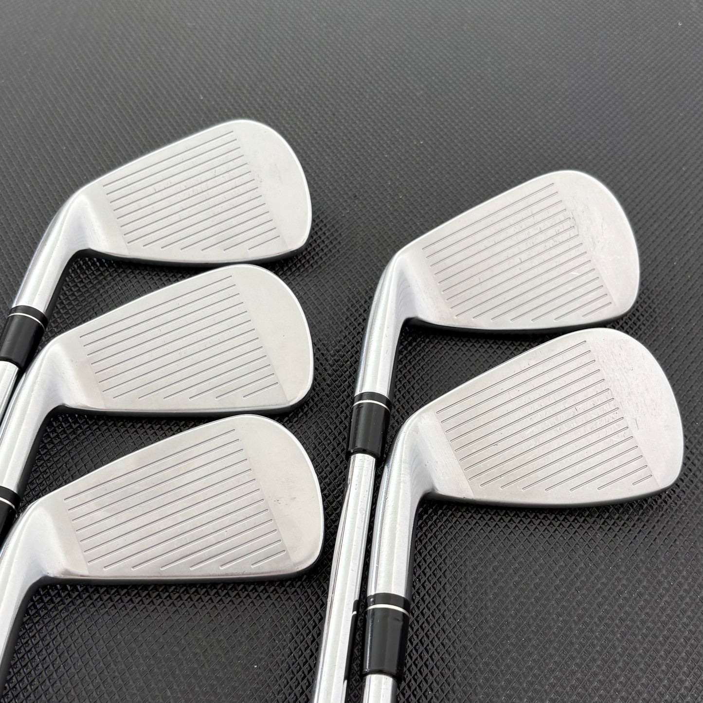 TAYLORMADE P790 2017 IRON SET