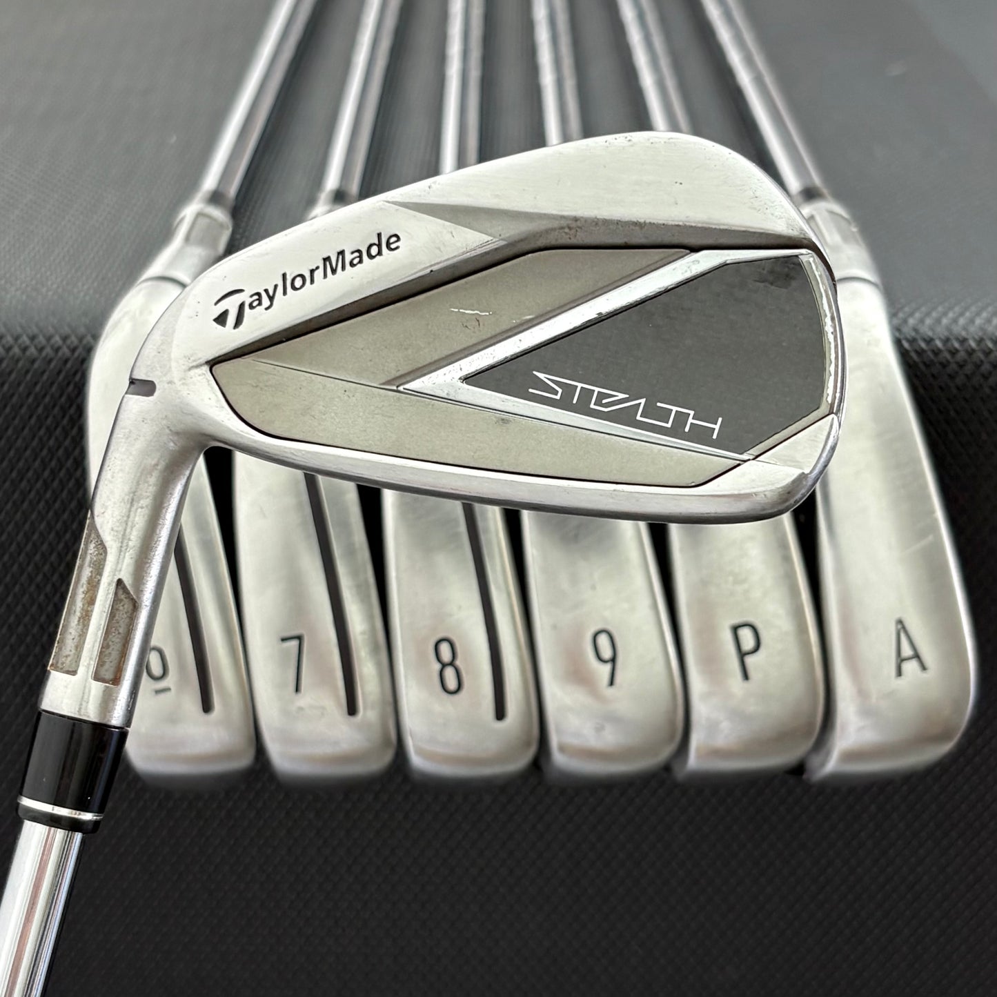 LH TAYLORMADE STEALTH IRON SET