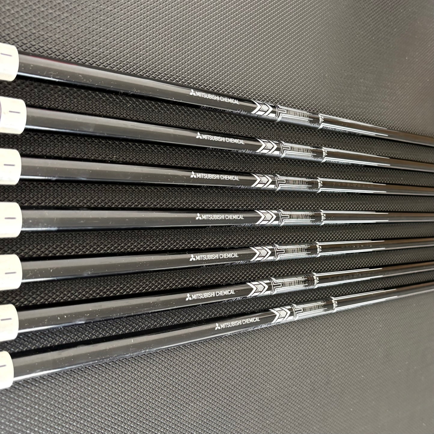 TAYLORMADE P770/P7CB 2024 COMBO IRON SET