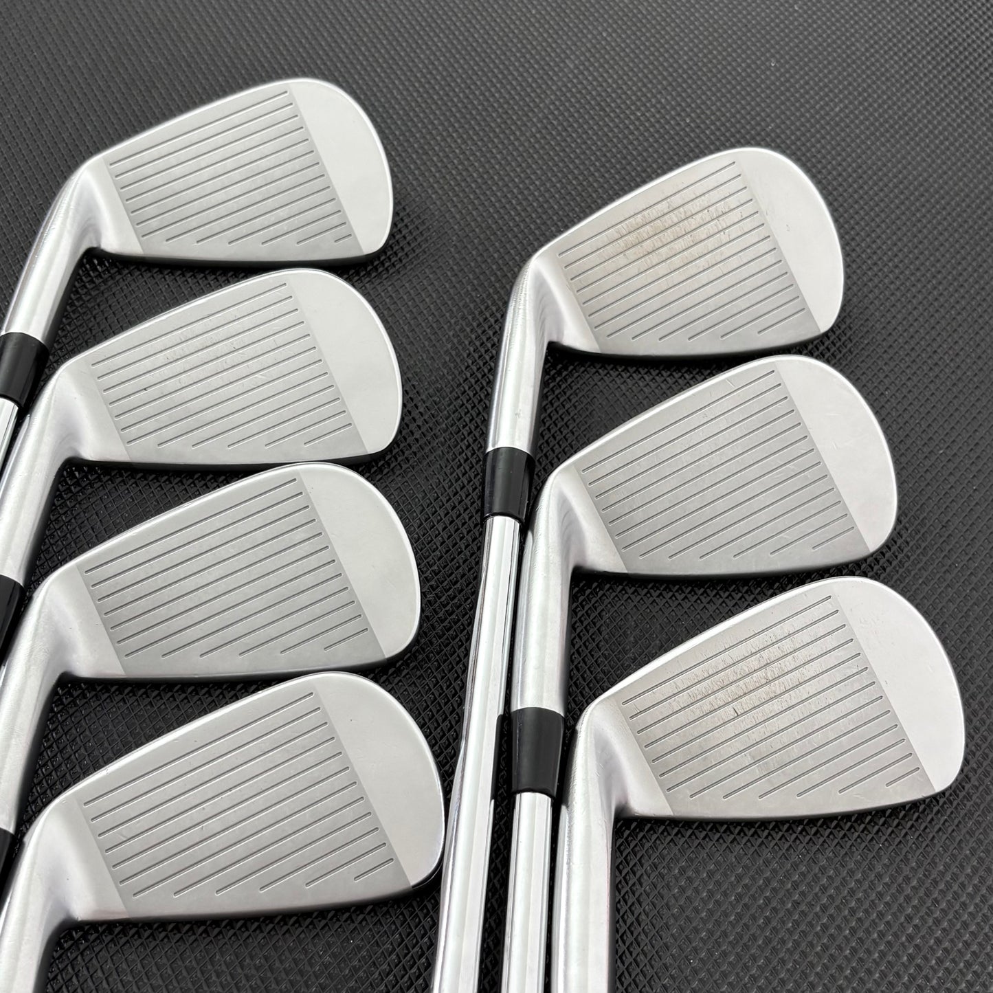 MIZUNO JPX 921 TOUR IRON SET