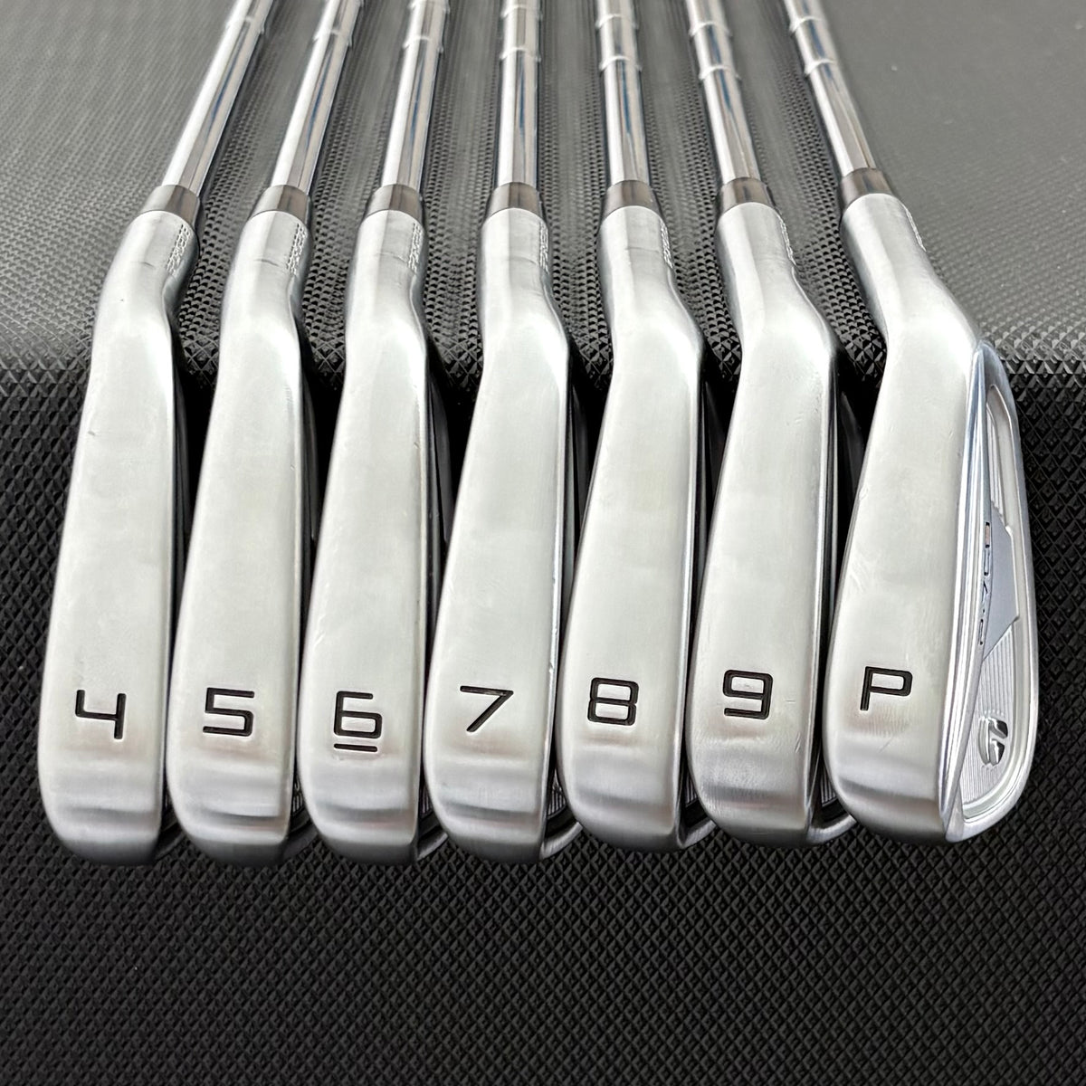 TAYLORMADE P7CB 2024 IRON SET