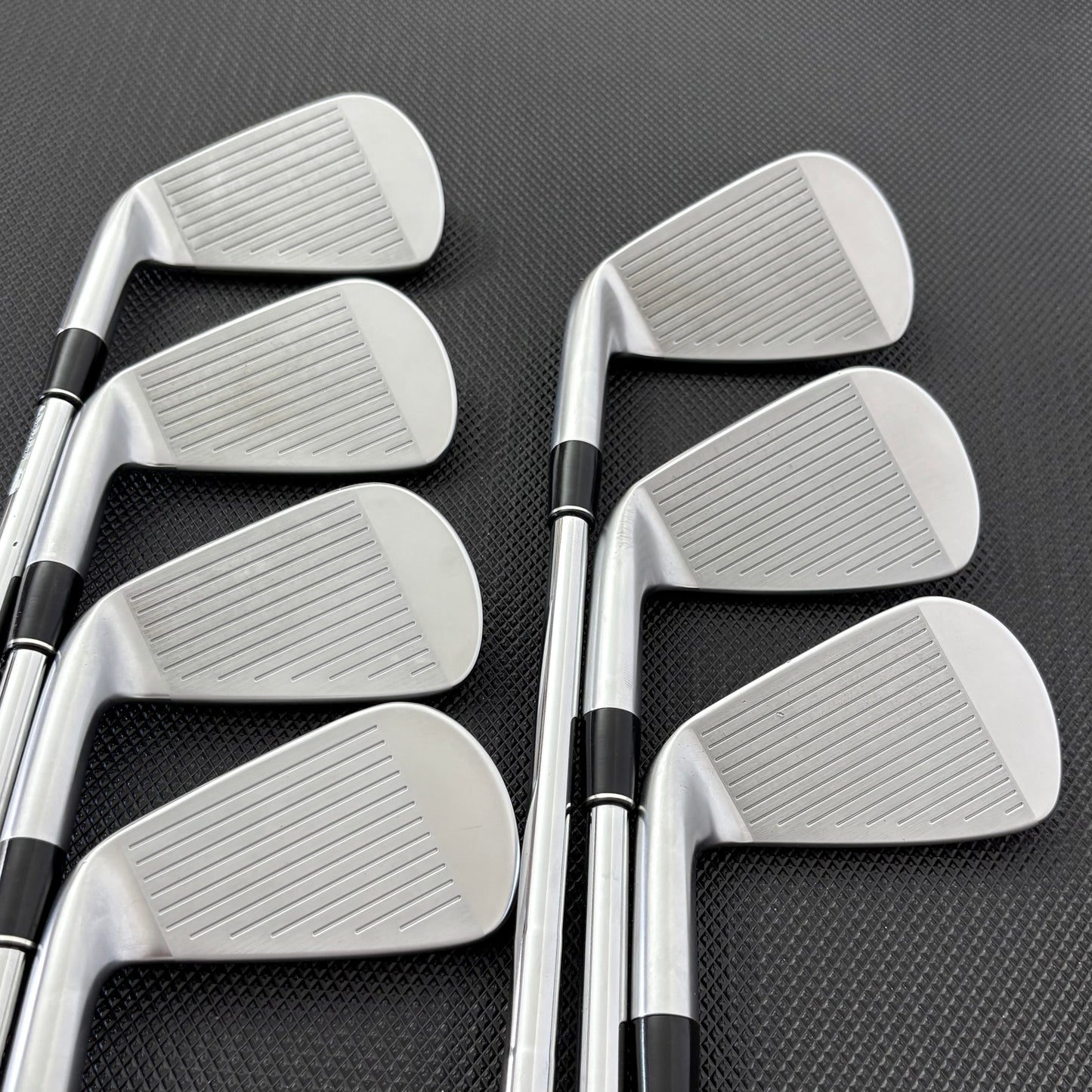 SRIXON ZX5/ZX7 COMBO IRON SET