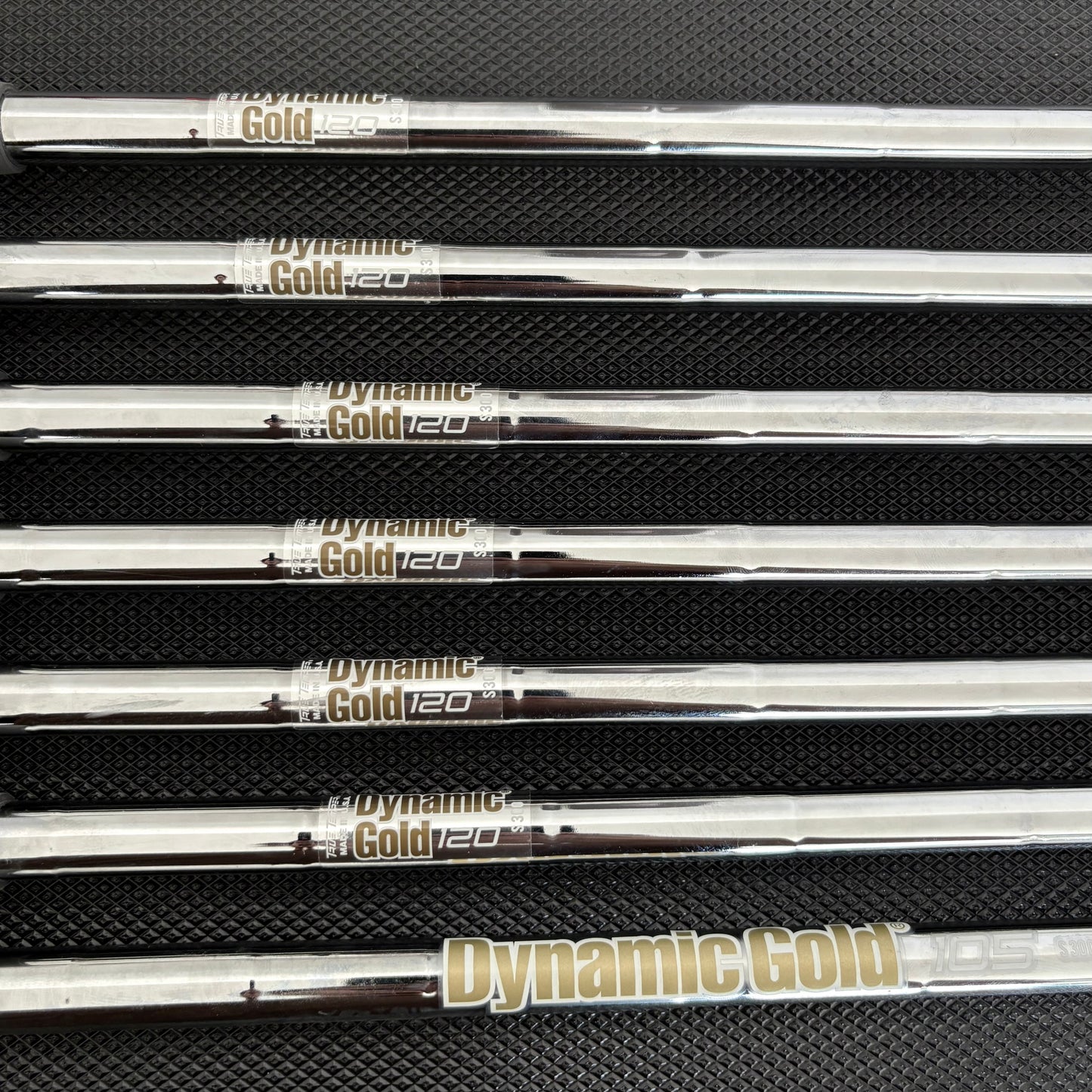 TAYLORMADE P790 2023 IRON SET