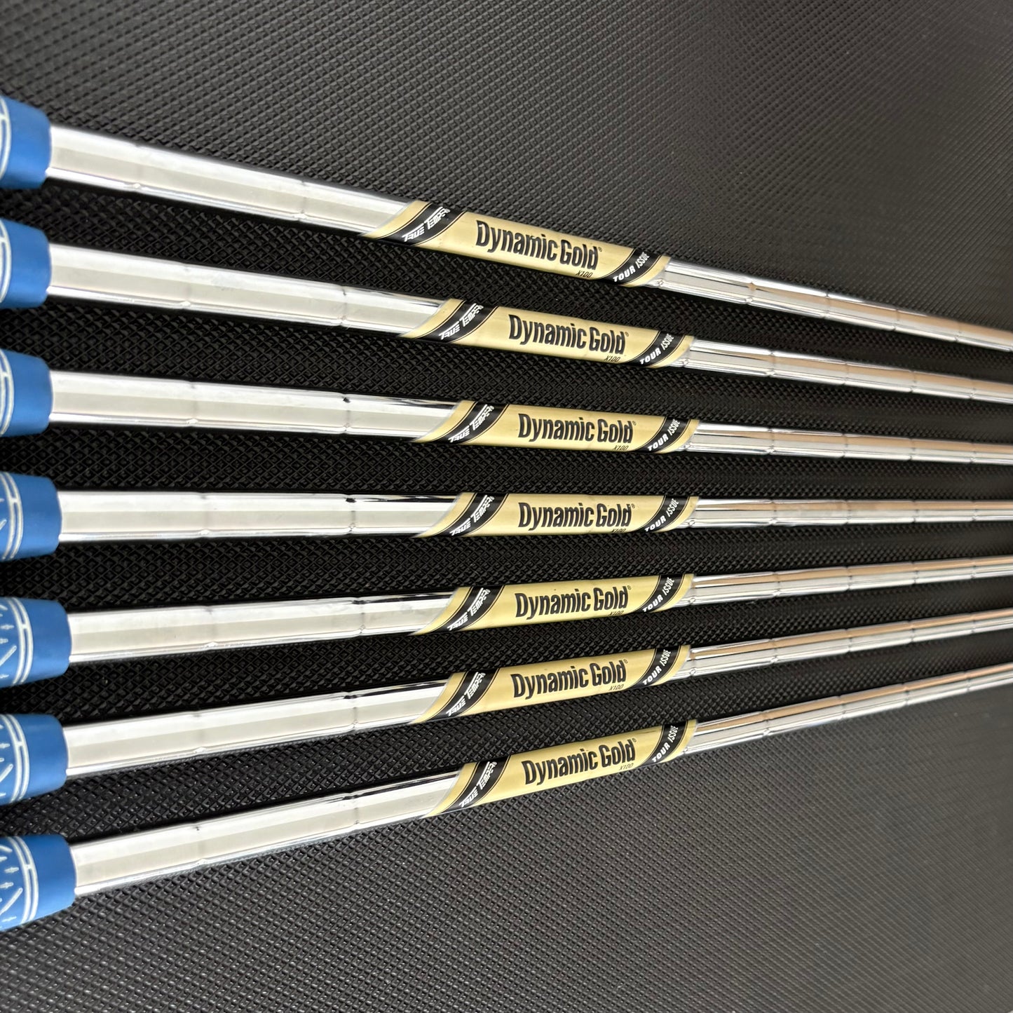 MIZUNO JPX 925 FORGED IRON SET