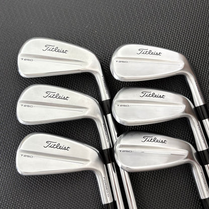 TITLEIST T250 2025 IRON SET