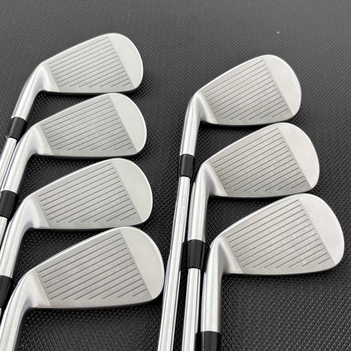 MIZUNO JPX 921 FORGED IRON SET
