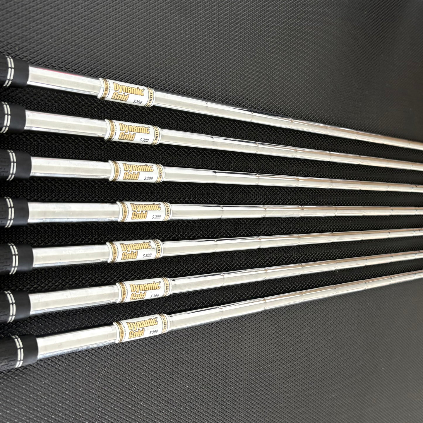 MIZUNO MP-15 IRON SET