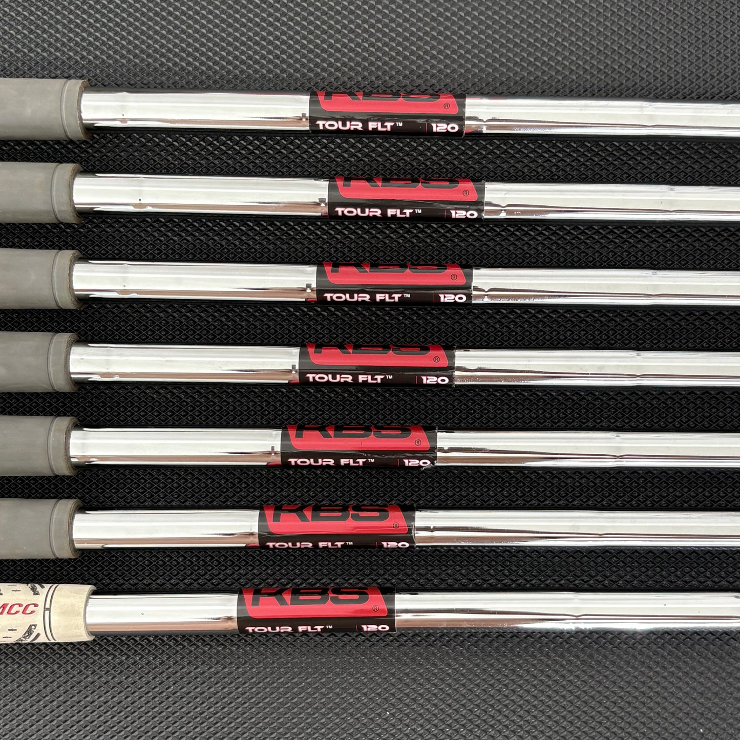 TAYLORMADE P7MC LIMITED EDITION RAW IRON SET