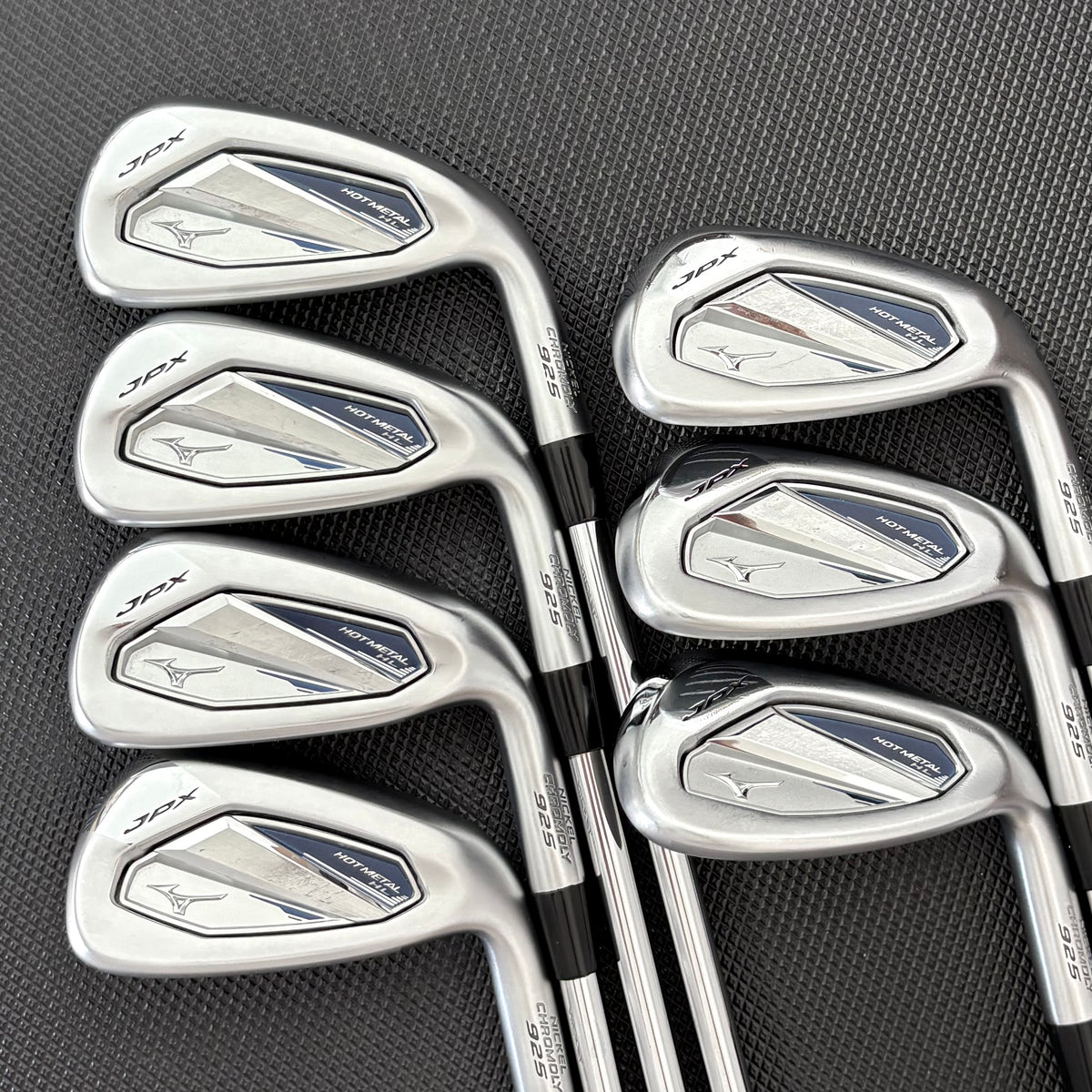 MIZUNO JPX 925 HOT METAL HL IRON SET