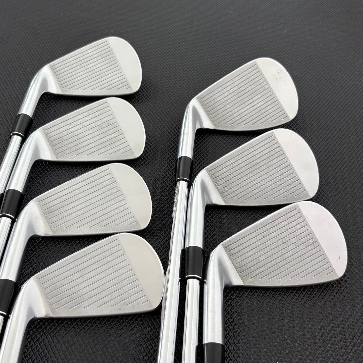 SRIXON ZXI7 IRON SET