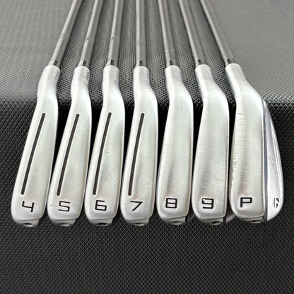 TAYLORMADE P790 2021 IRON SET