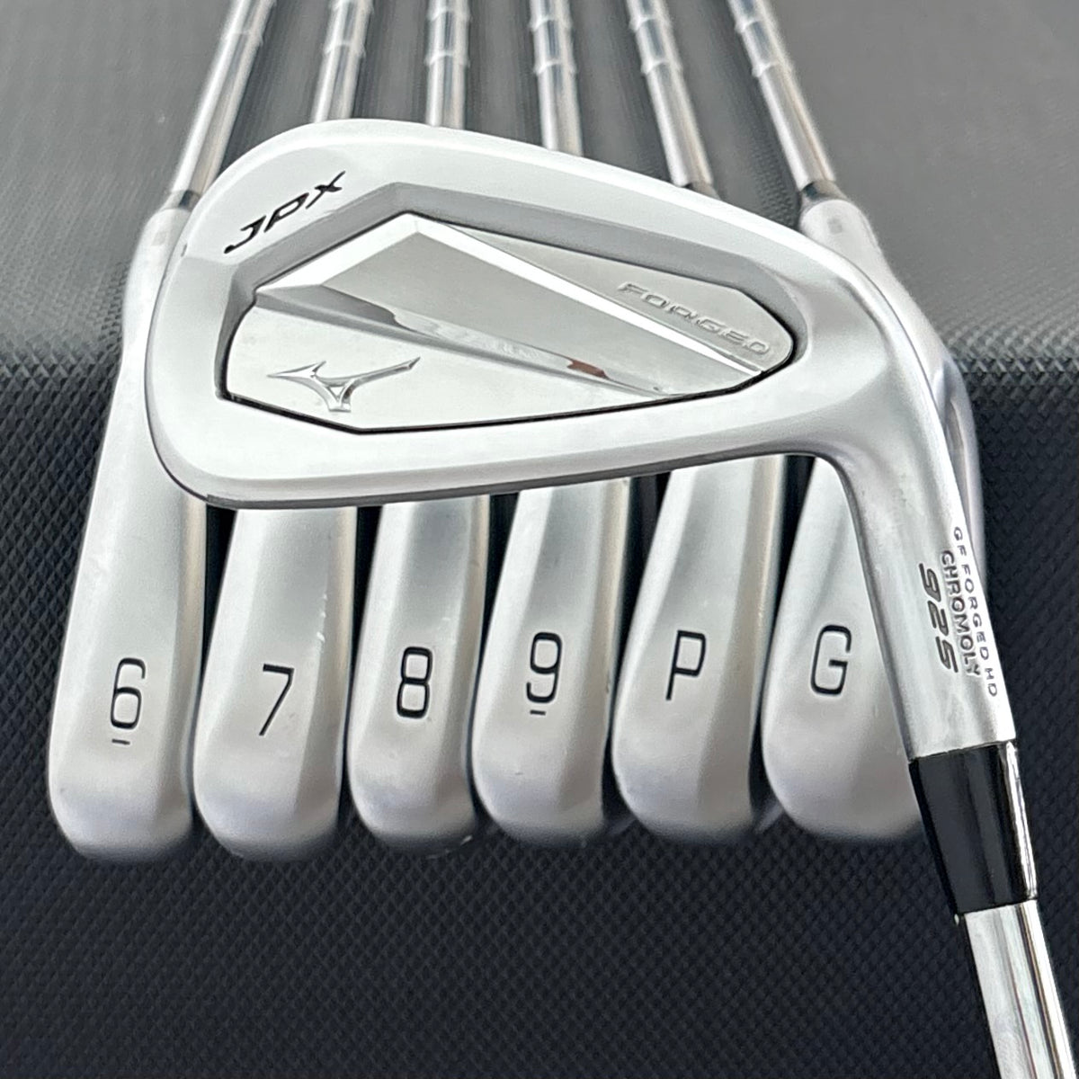 MIZUNO JPX 925 FORGED IRON SET