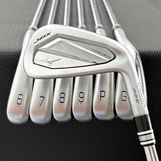 MIZUNO JPX 925 FORGED IRON SET