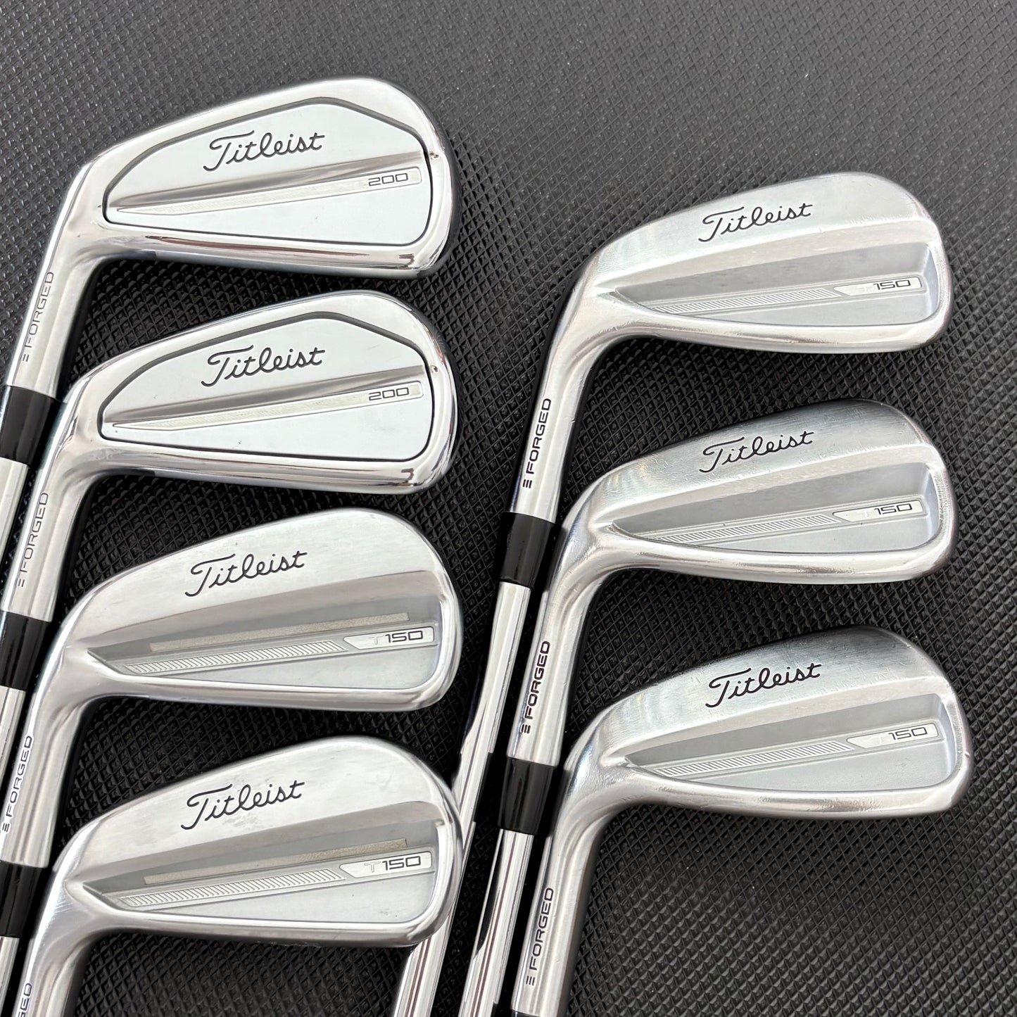 LH TITLEIST T200/T150 2023 COMBO IRON SET