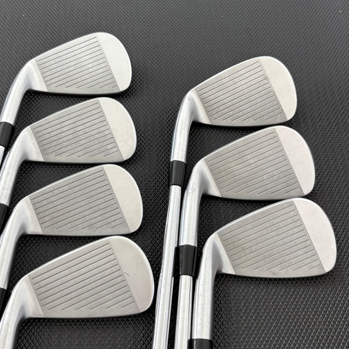 MIZUNO JPX 923 TOUR IRON SET