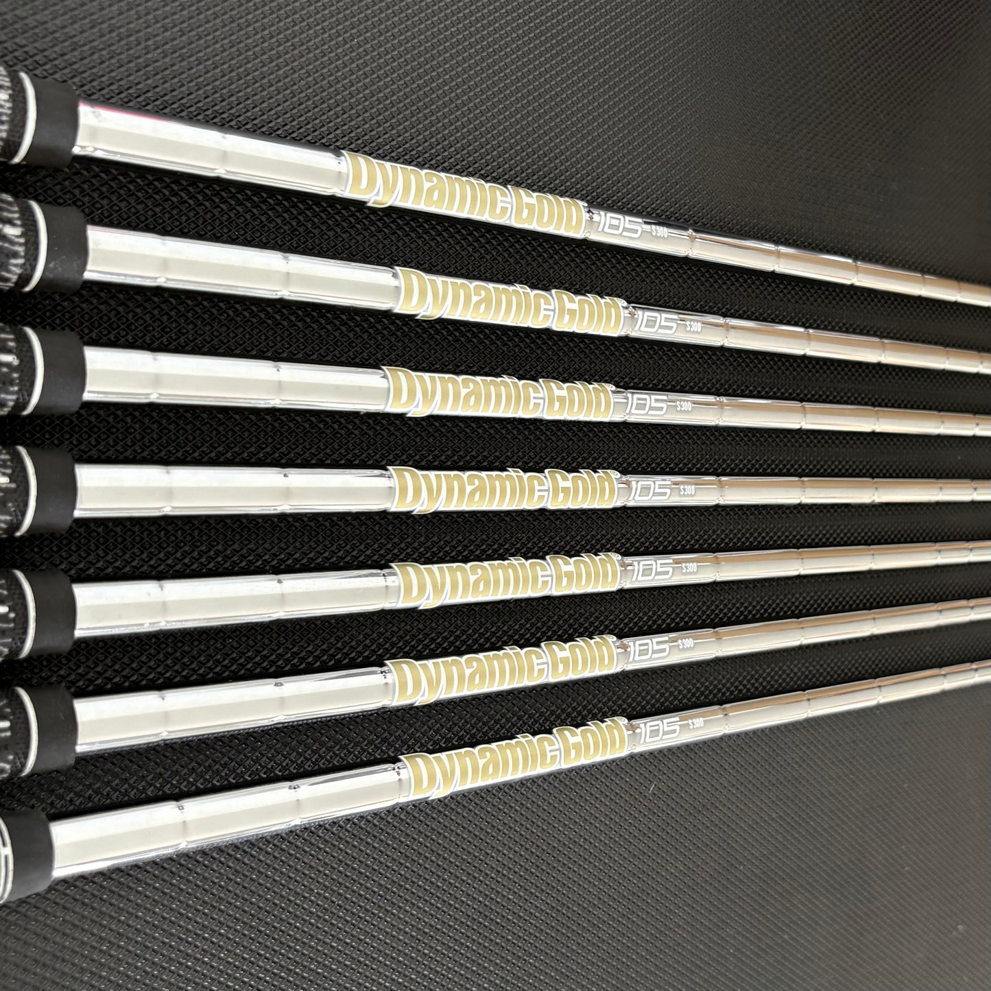 MIZUNO JPX 923 HOT METAL PRO IRON SET