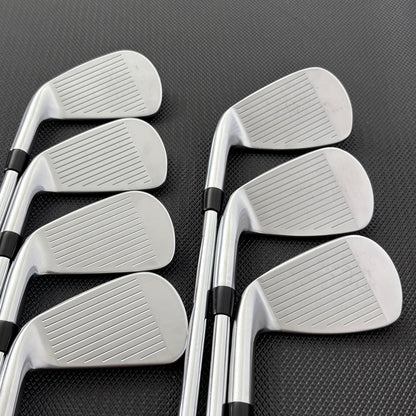 TITLEIST T200/T150 2023 COMBO IRON SET