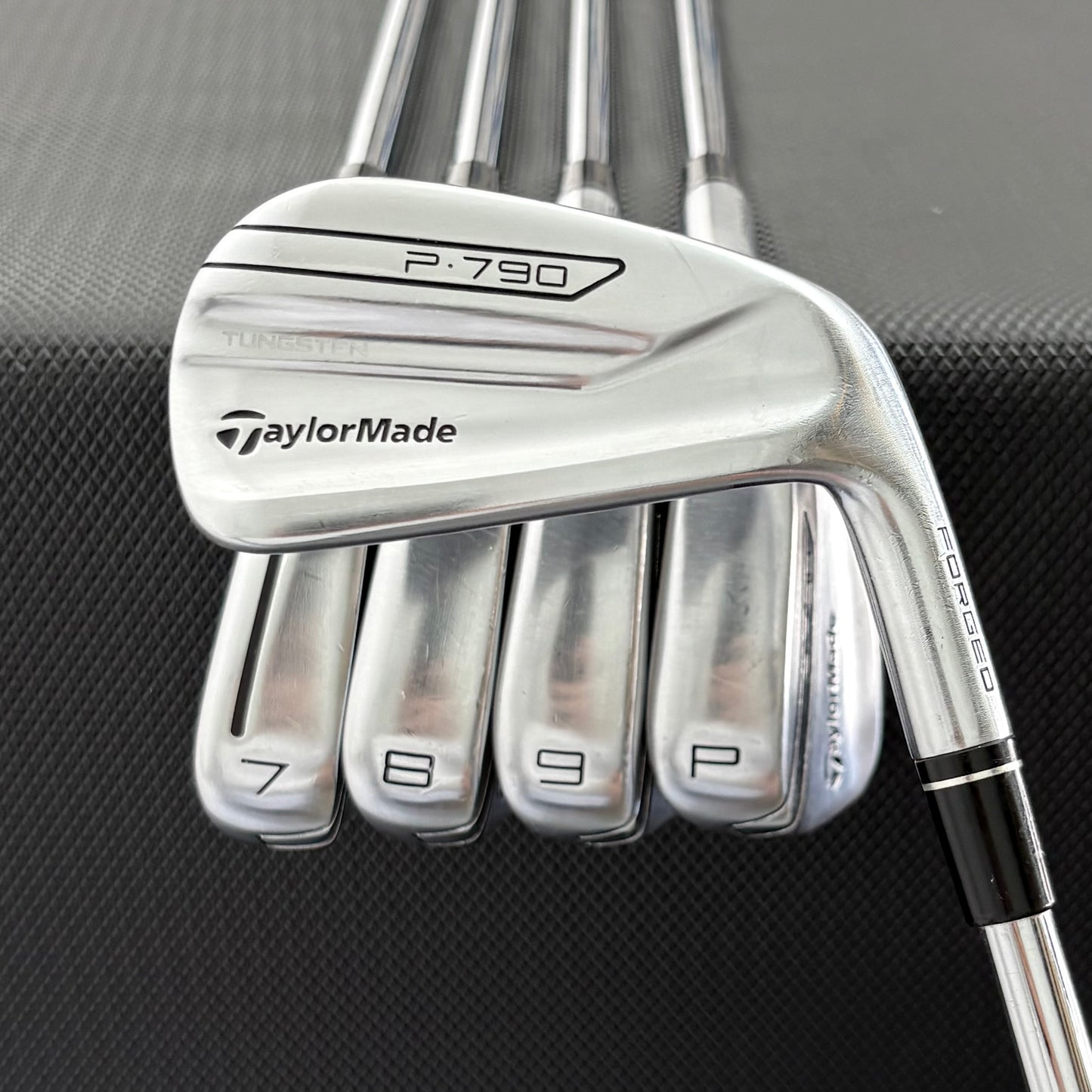 TAYLORMADE P790 2017 IRON SET