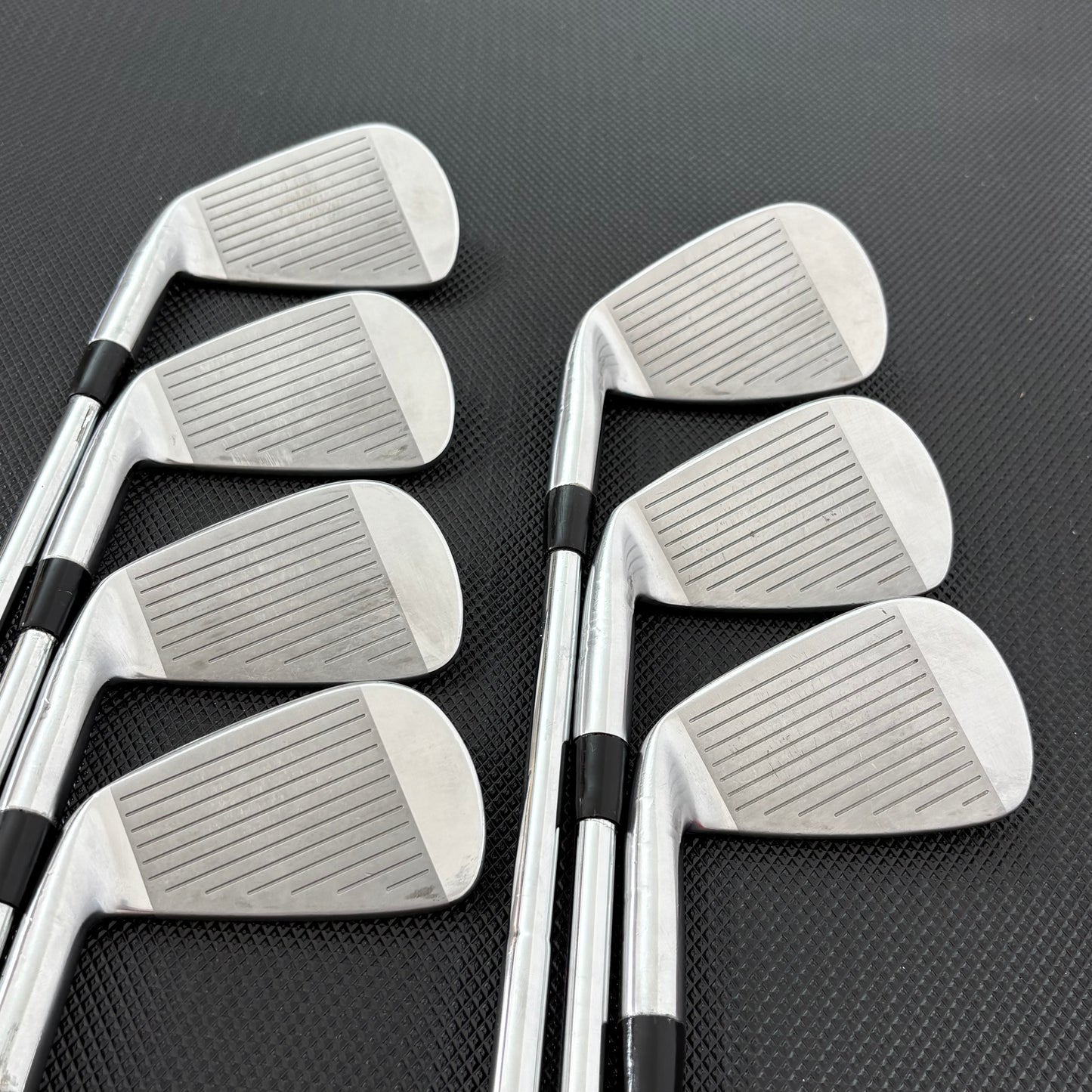 MIZUNO PRO 221 IRON SET