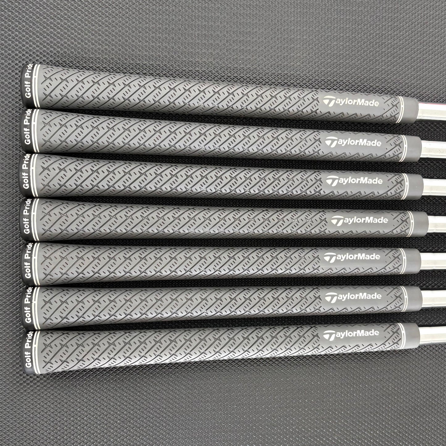 TAYLORMADE P790 2021 IRON SET