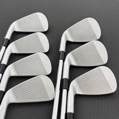 TAYLORMADE P790 2023 IRON SET