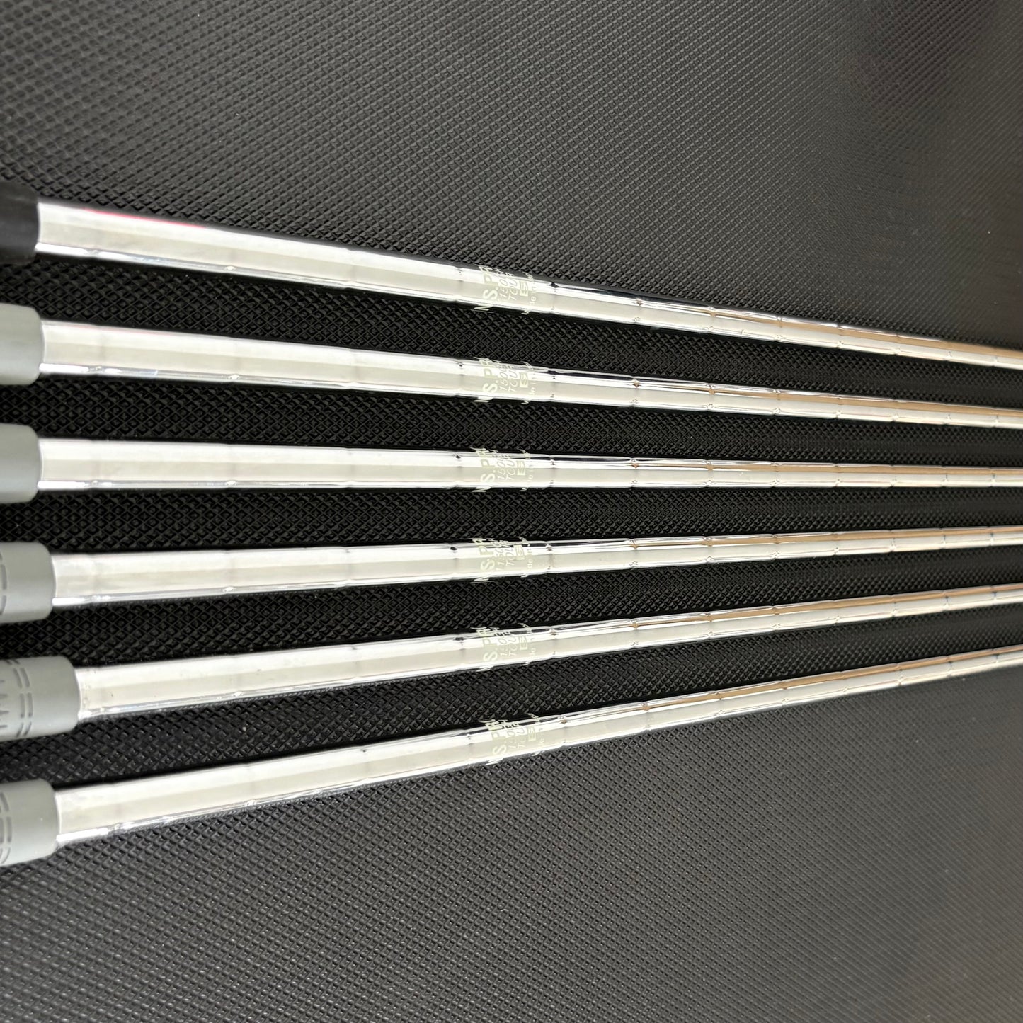 SRIXON ZX5 IRON SET