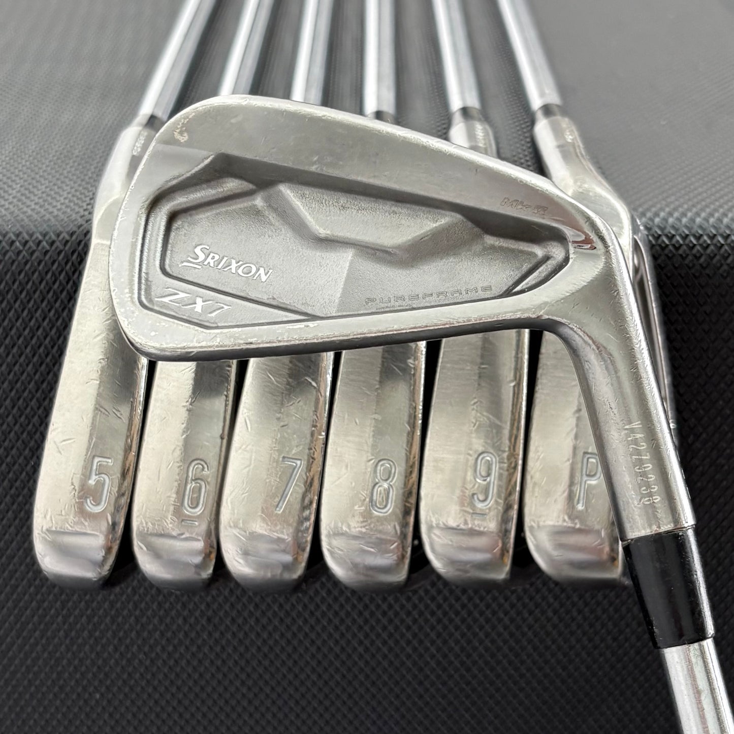 SRIXON ZX7 MKII BLACK CHROME IRON SET