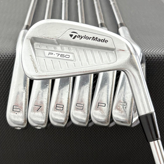 TAYLORMADE P760 IRON SET