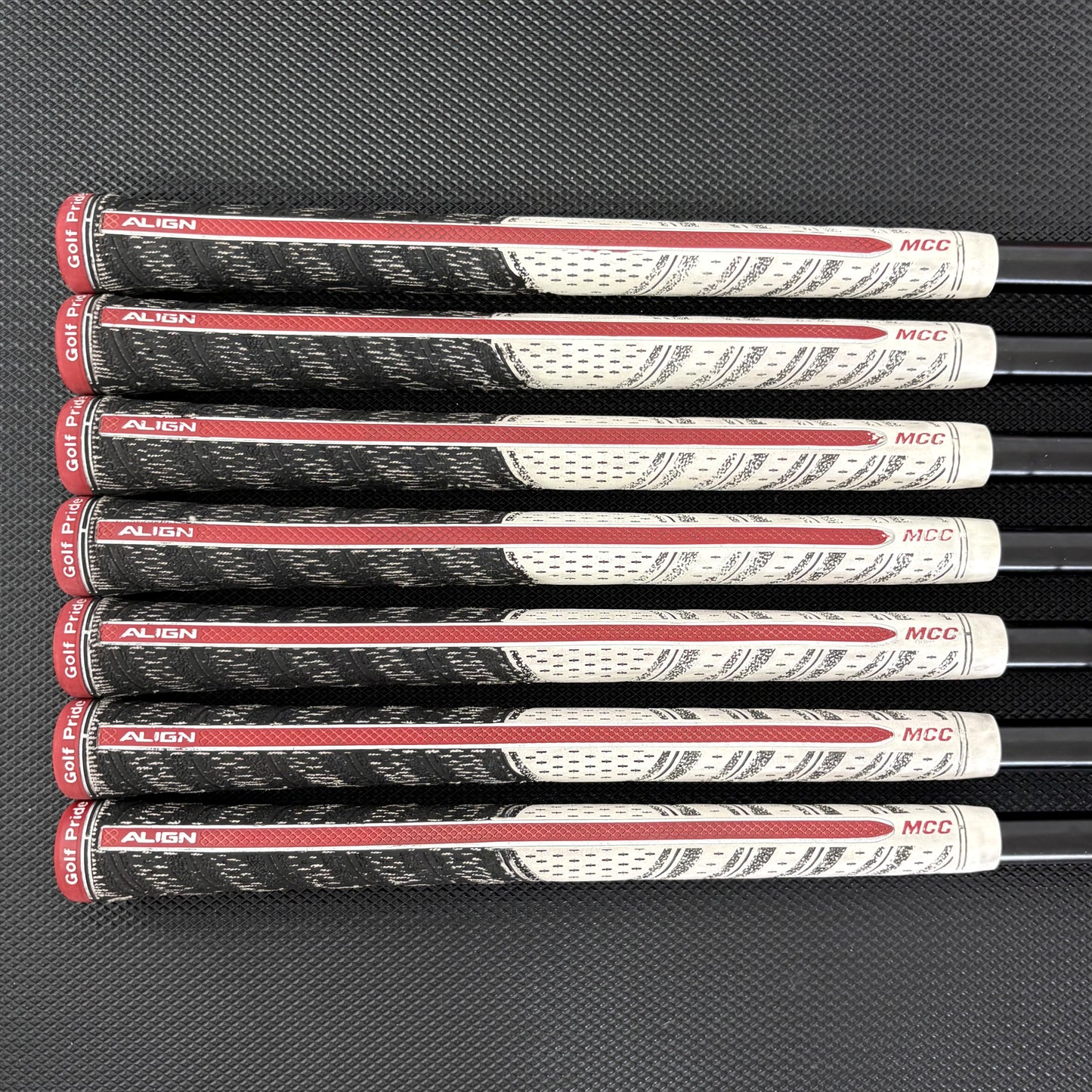 TITLEIST T200 BLACK 2021 IRON SET