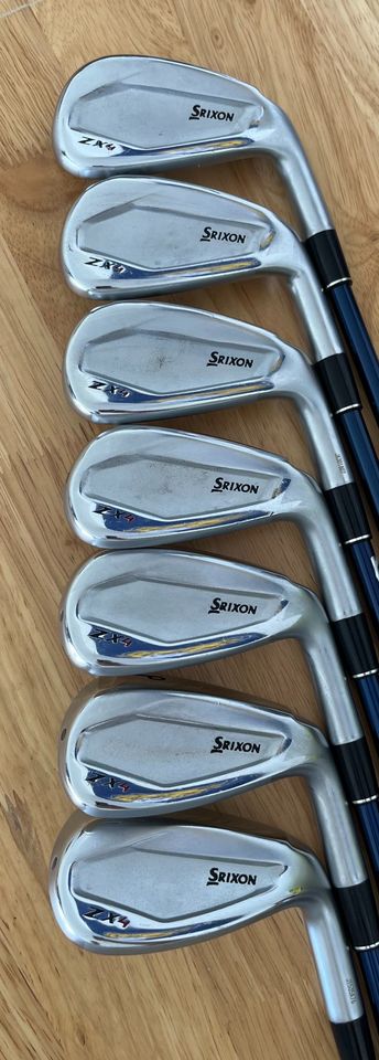 SRIXON ZX4 IRON SET