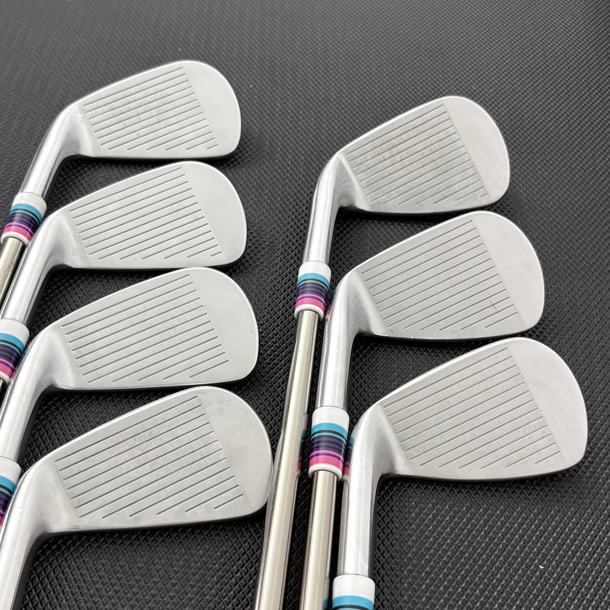 TITLEIST T100 2023 IRON SET