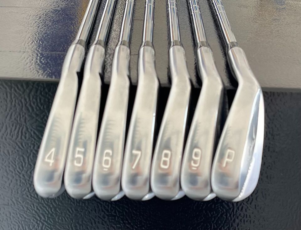 MIZUNO PRO 241 2024 IRON SET