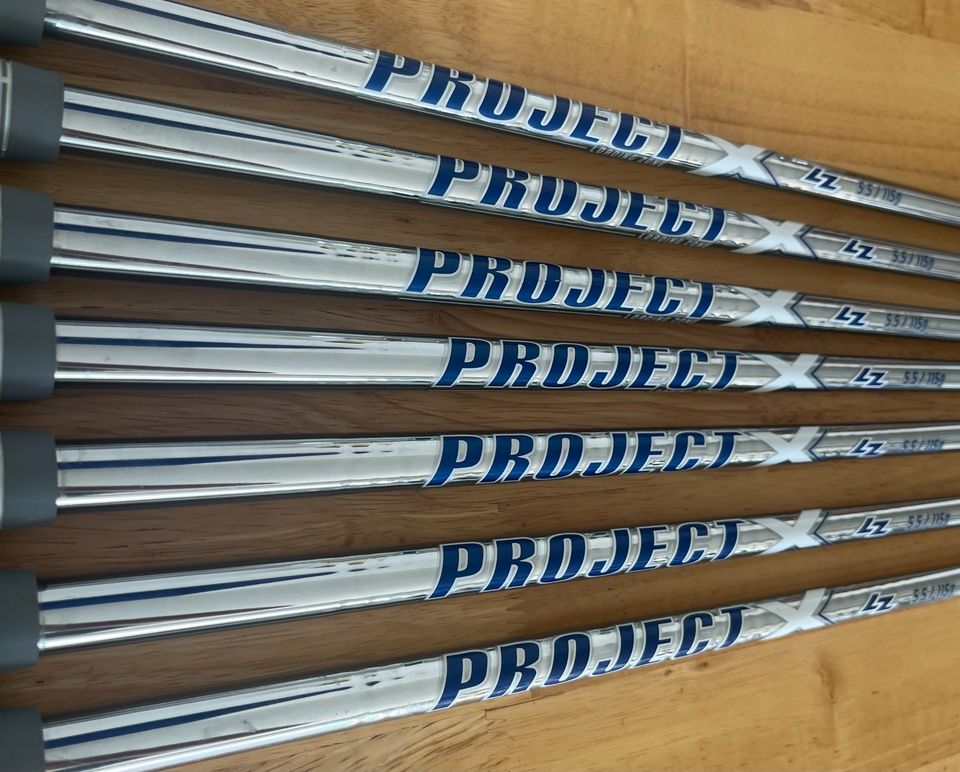 MIZUNO JPX 923 FORGED IRON SET