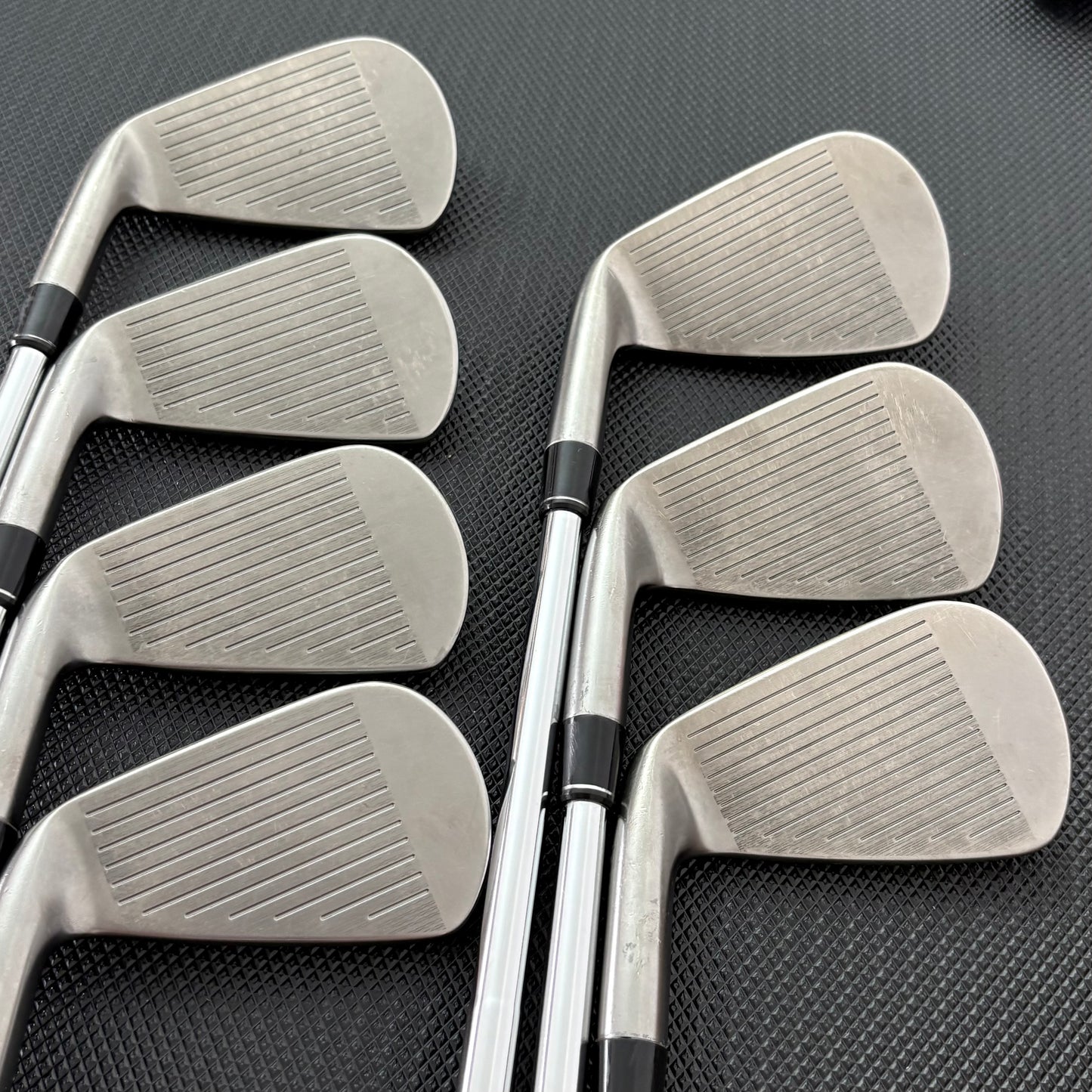 SRIXON ZX5 MKII BLACK CHROME IRON SET