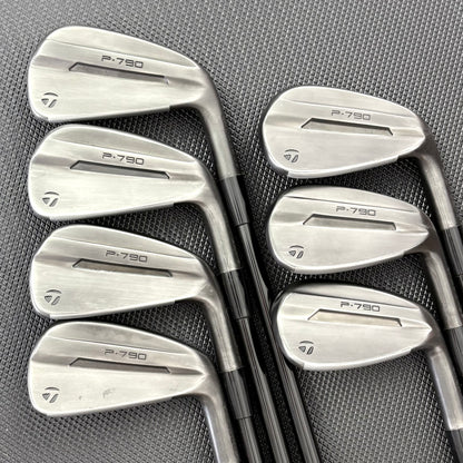 TAYLORMADE P790 BATTLE WORN IRON SET