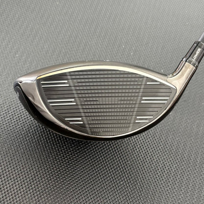 TAYLORMADE QI4D LS DRIVER (9 DEGREE) + HEADCOVER