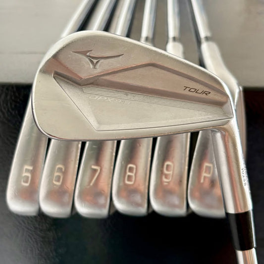 MIZUNO JPX 919 TOUR IRON SET