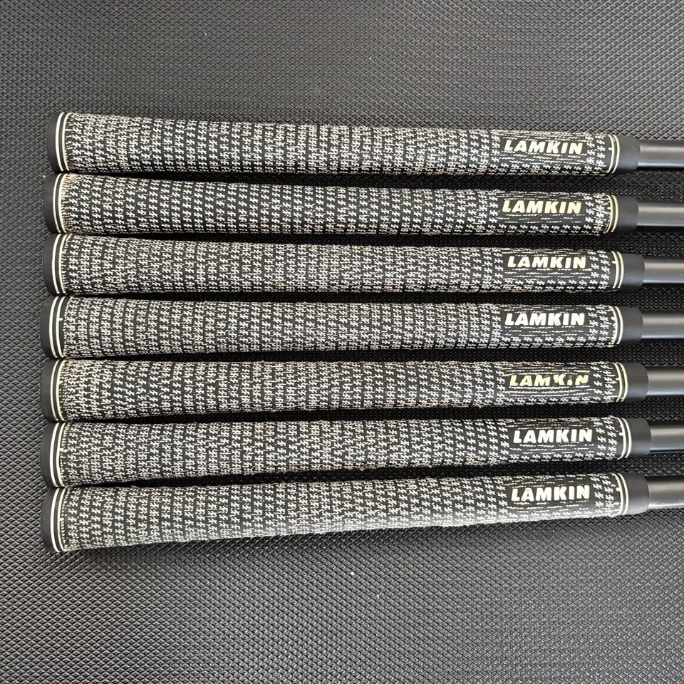 SRIXON ZX7 MKII BLACK CHROME IRON SET