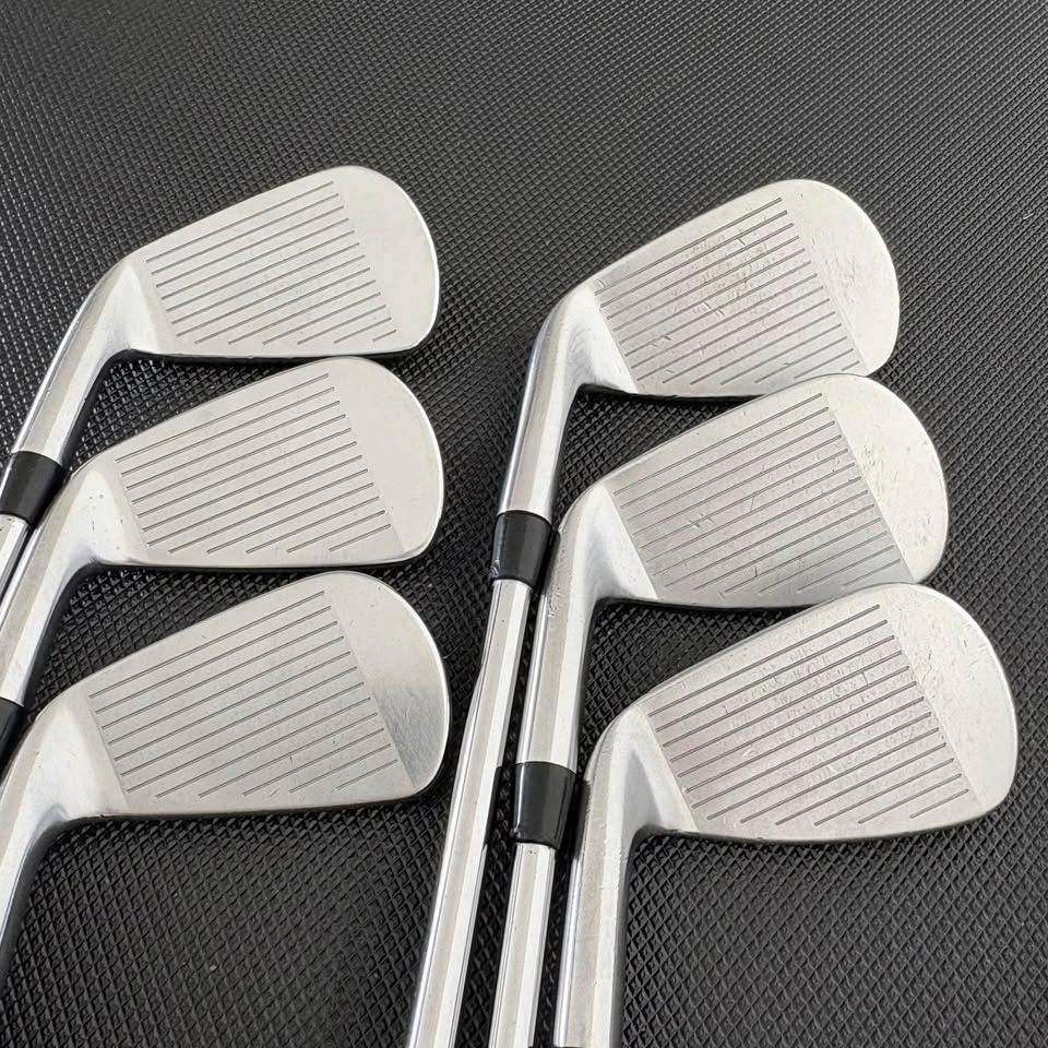 TITLEIST 718 AP2 IRON SET