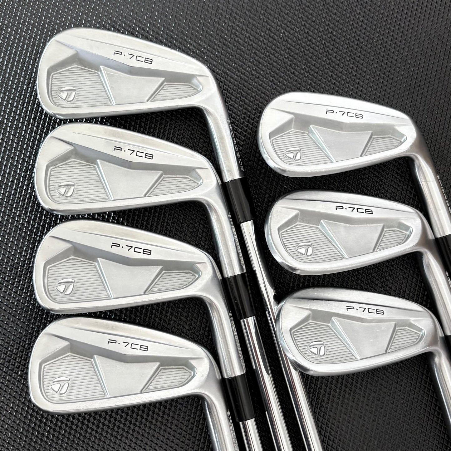 TAYLORMADE P7CB 2024 IRON SET