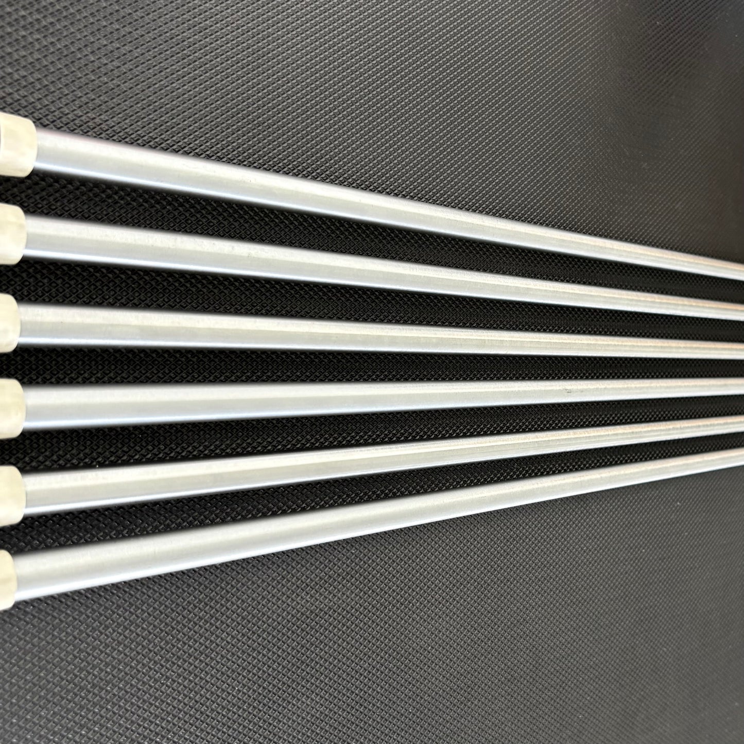 TAYLORMADE P730 IRON SET
