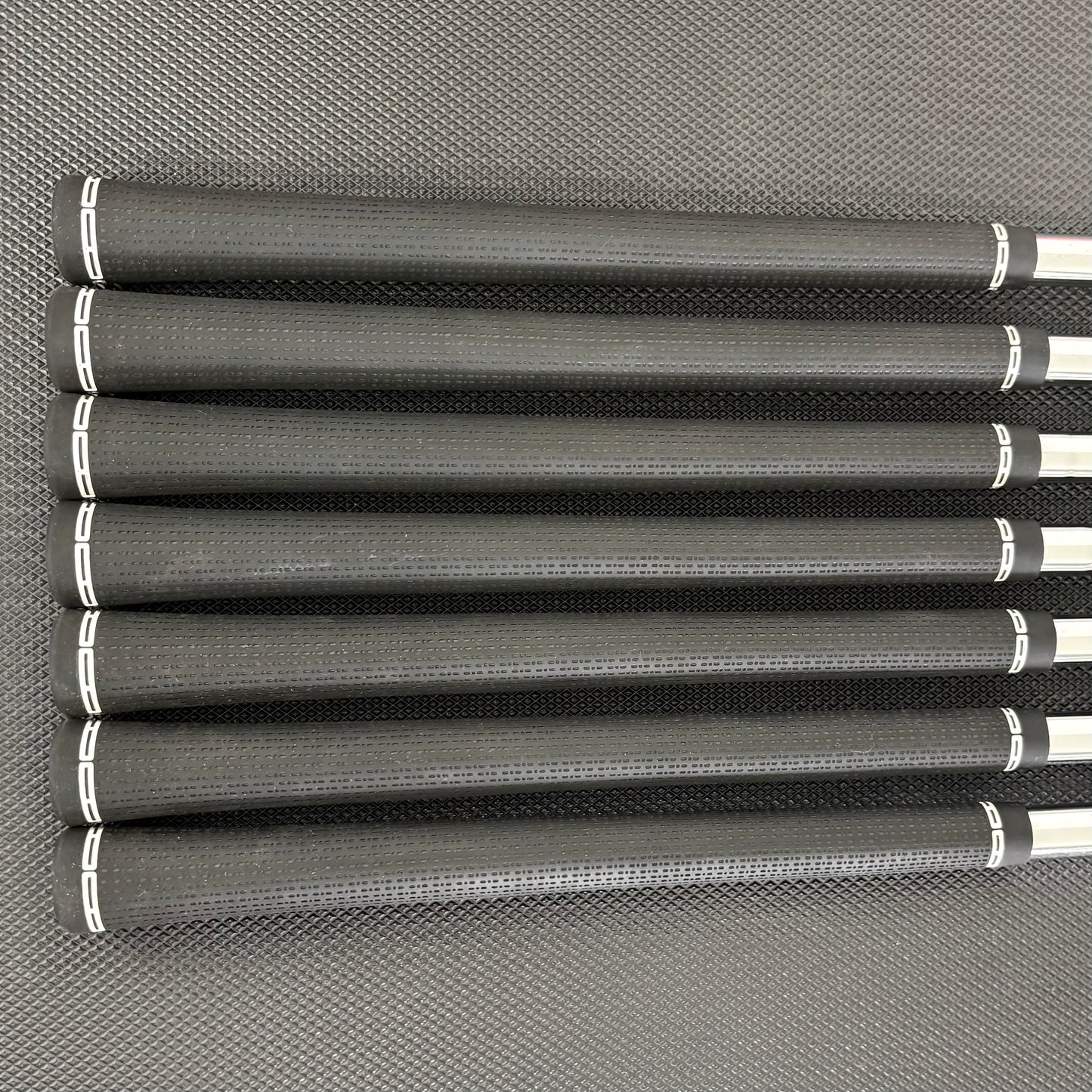 TITLEIST T200 2023 IRON SET