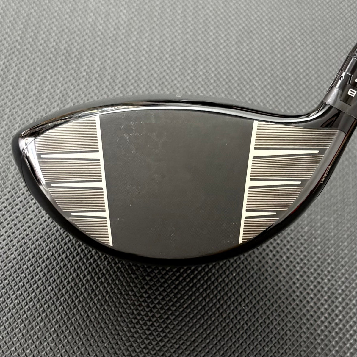 TITLEIST GT2 DRIVER (9 DEGREE) + HEADCOVER
