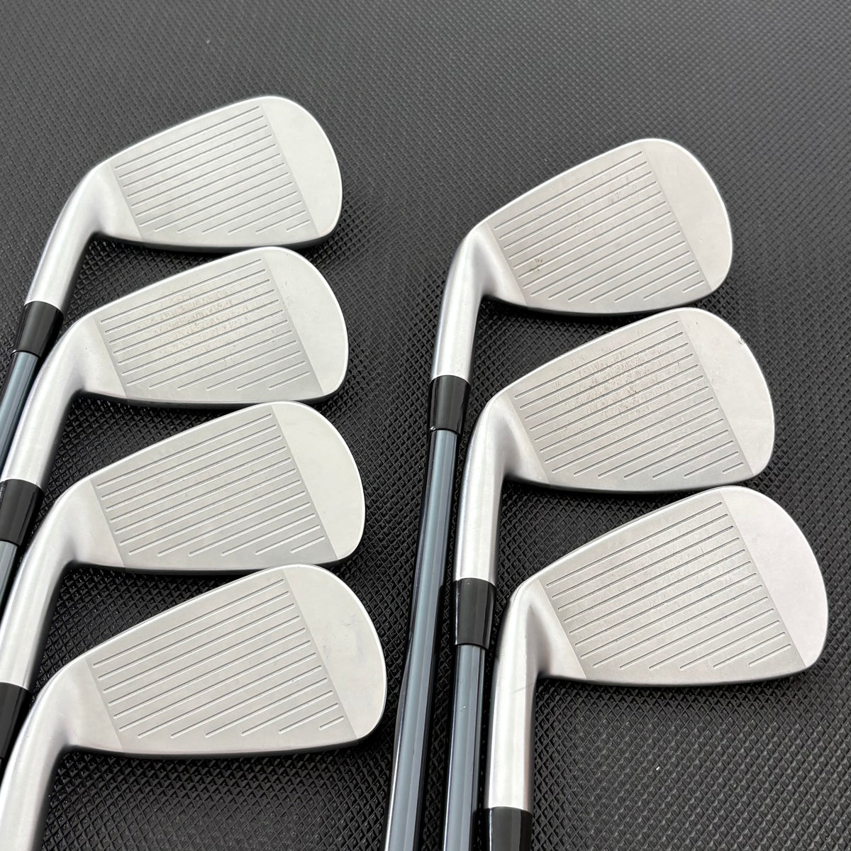 MIZUNO JPX 925 HOT METAL PRO IRON SET