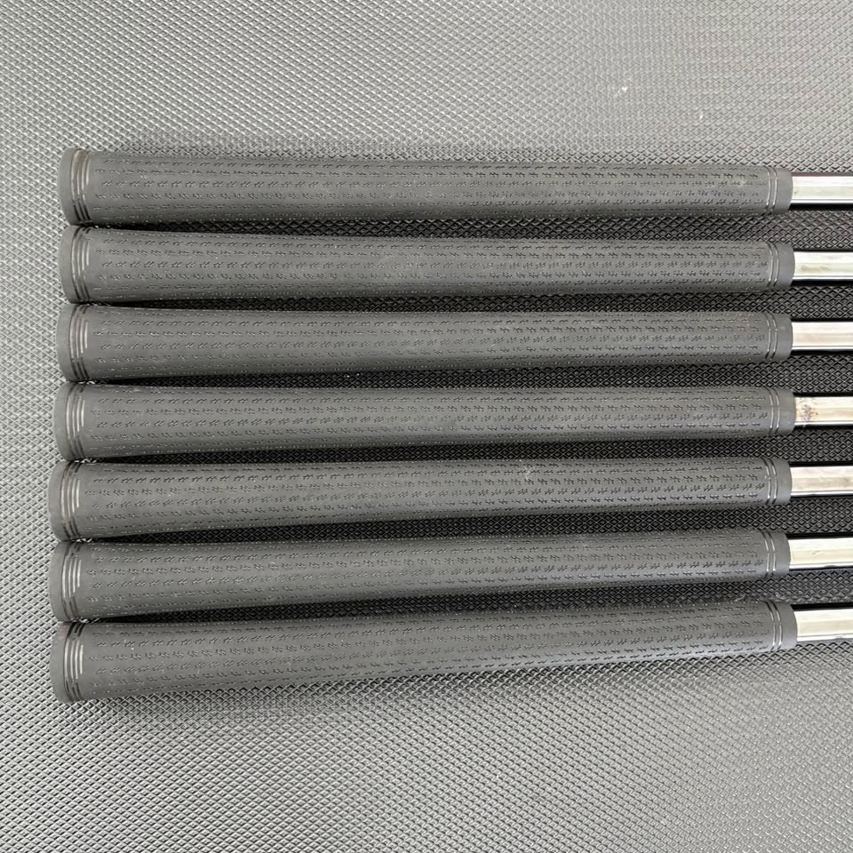 COBRA KING TOUR BLACK 2025 IRON SET